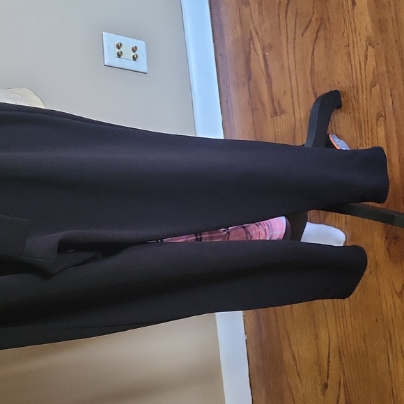 Windsor Jumpsuit 🖤 - Picture 6 of 12